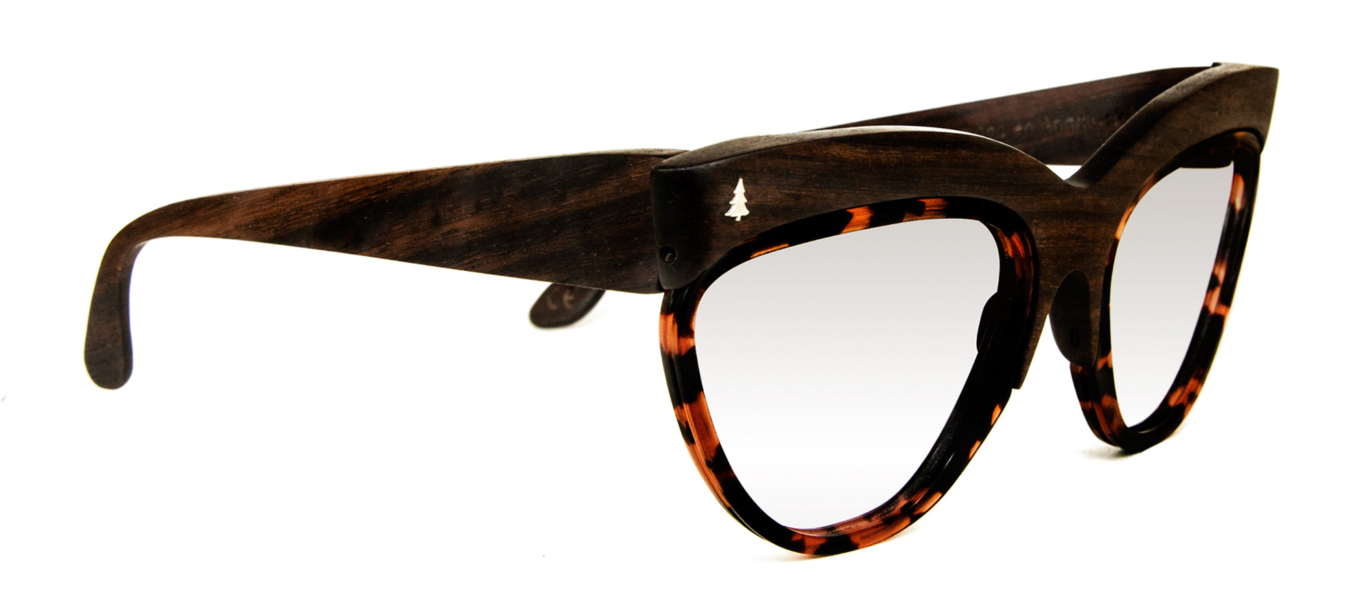 Laveta Eyewear-Sunglasses-deriva-carey-rosewood
