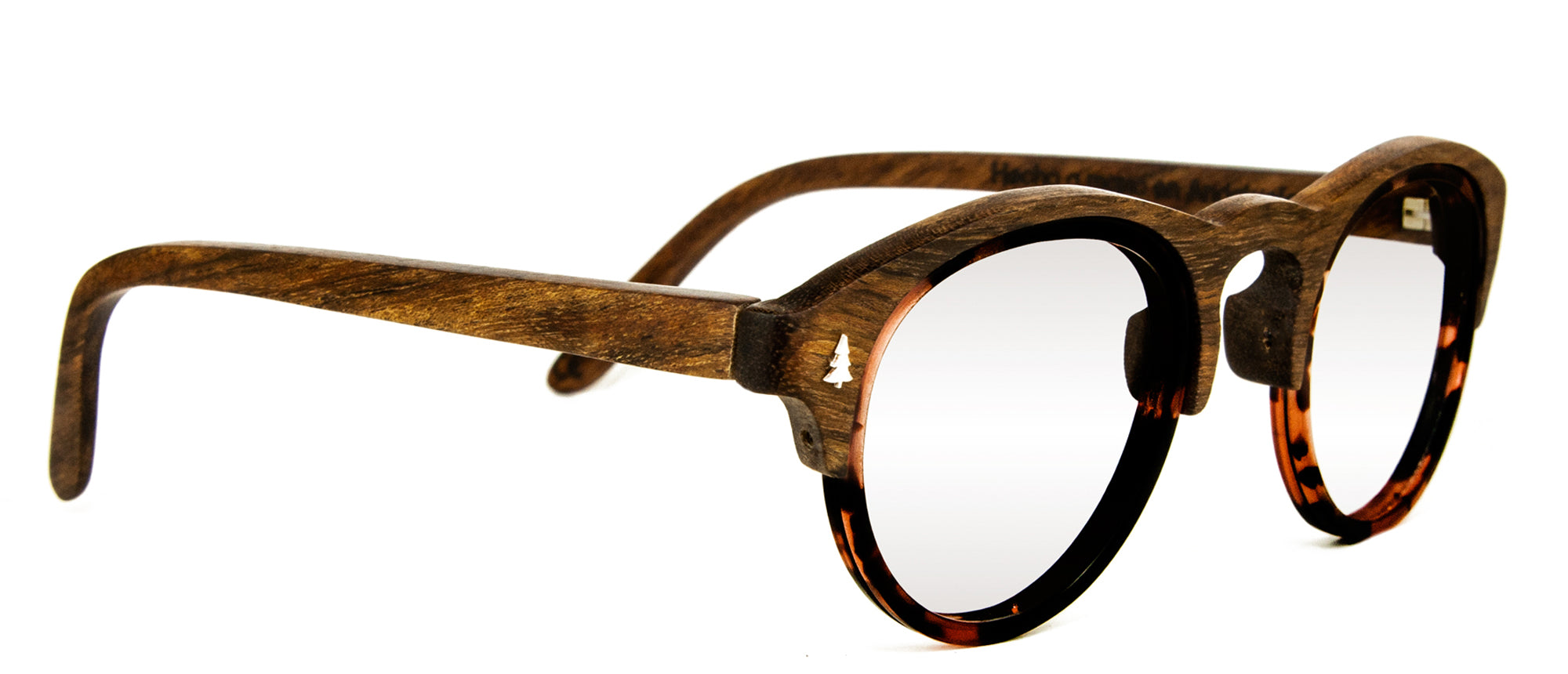 Laveta Eyewear-Sunglasses-terralxaac-carey-mongoy